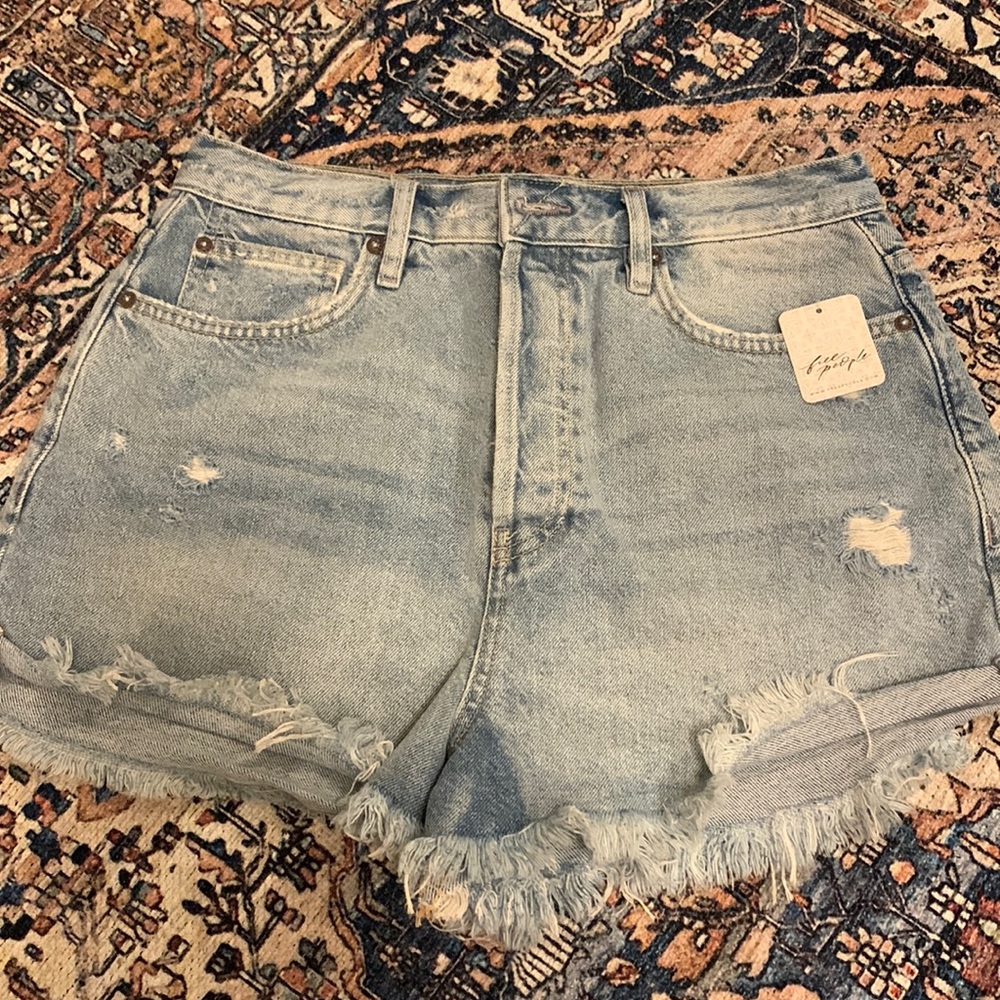 Free people high rise denim cutoff light blue 30 NWT